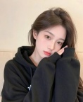米兰3773755888华人街刚到18/19的，新装修酒店，今天刚到19的的留学生、长期有兼职的！