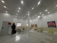 出售usera120平带窗户local半地下室，最适合做按摩店